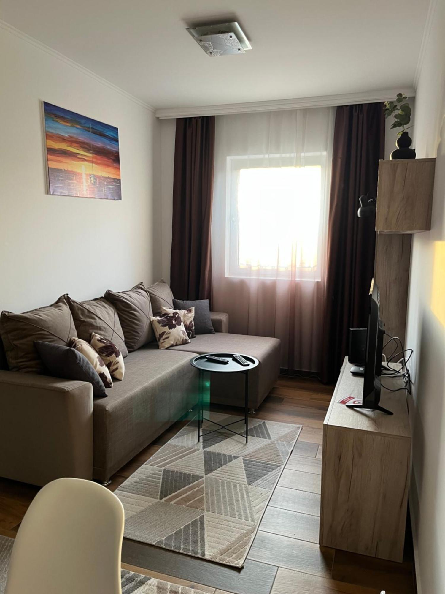 Airport Sky Apartments Lux Belgrad Exterior foto